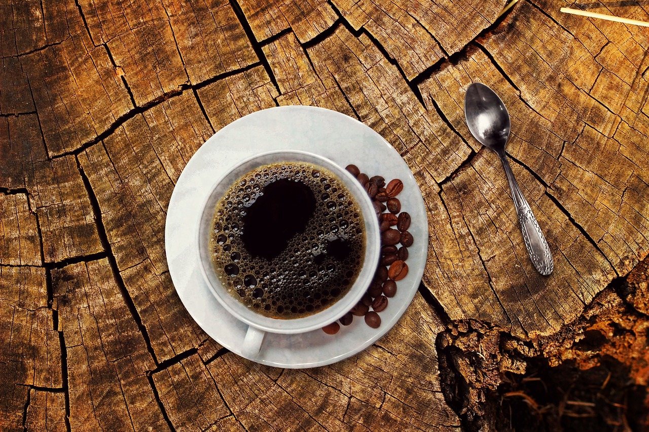 Cafeaua si glanda tiroida: ce relatie exista intre ele
