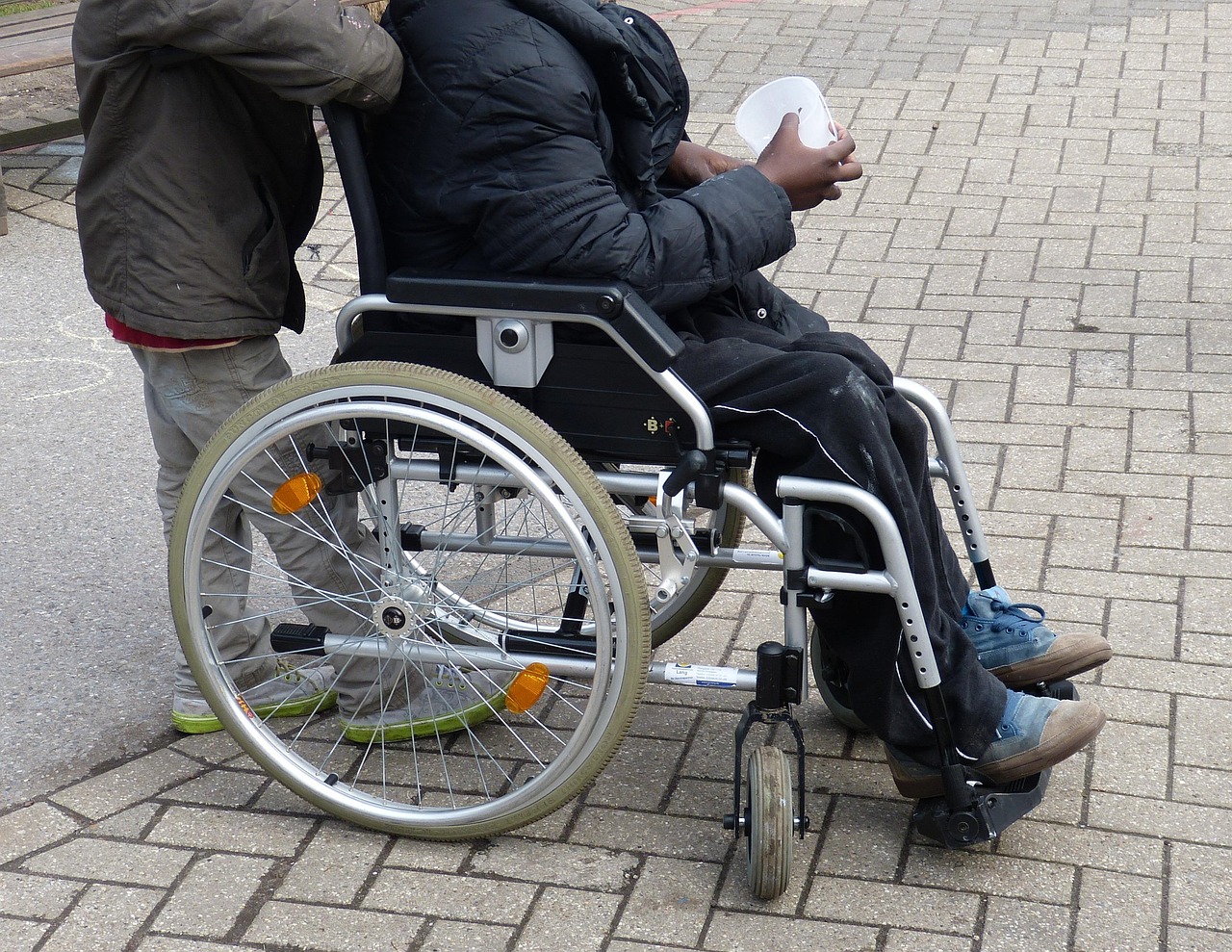 Pensie de handicap pentru afectiuni tiroidiene: ghid complet